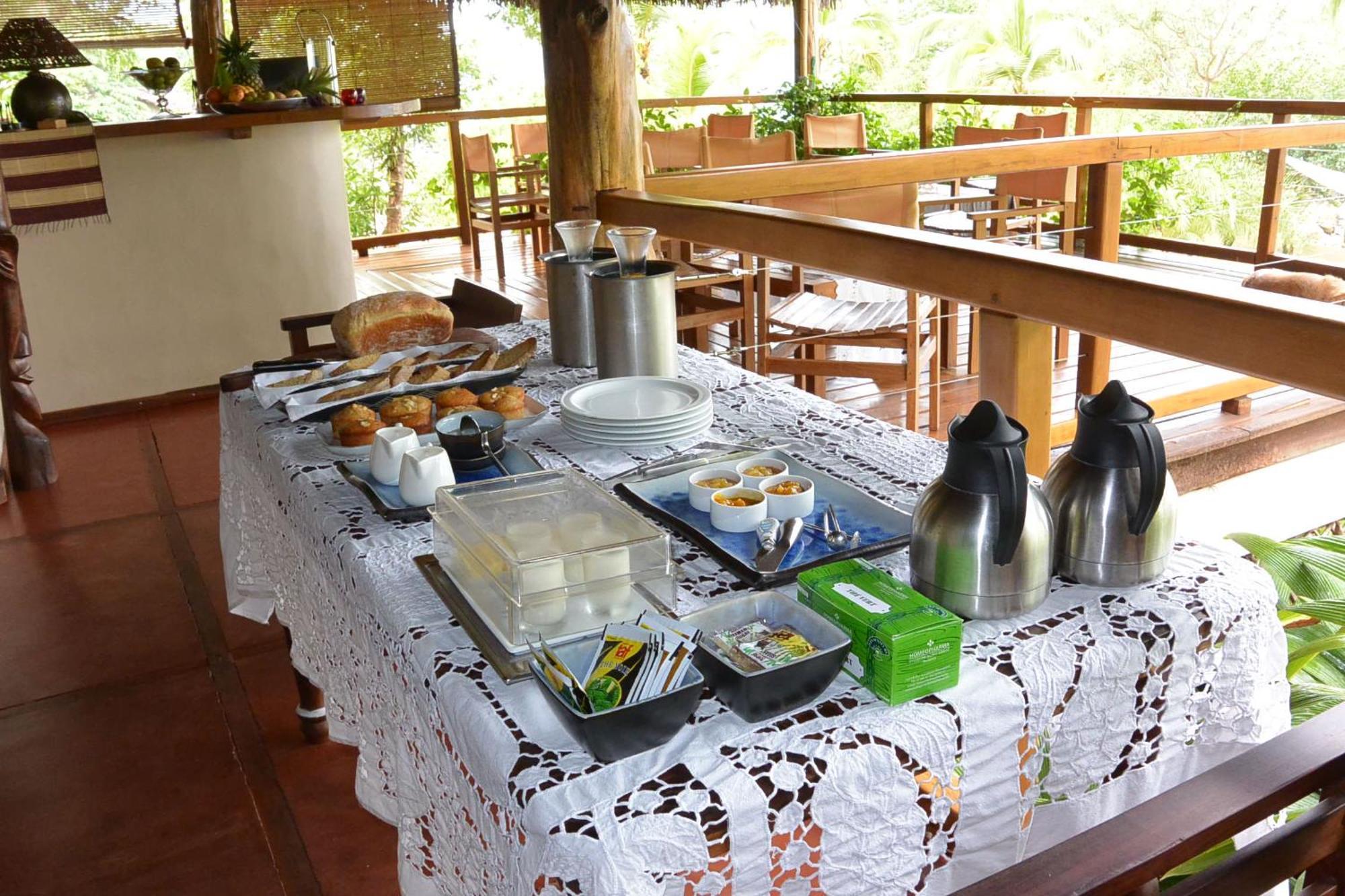 Coco Komba Lodge Nosy Komba Экстерьер фото